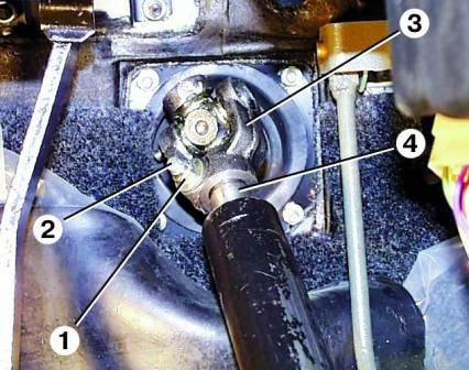 Removing and installing the GAZ-3110 steering column