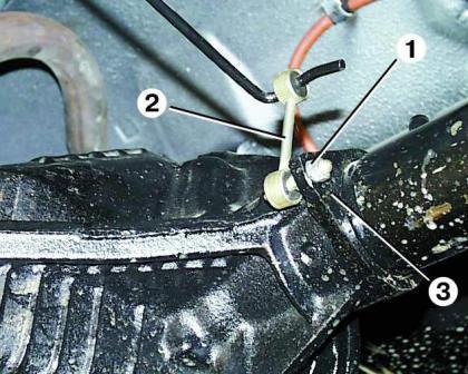 Removing and installing parking brake cable