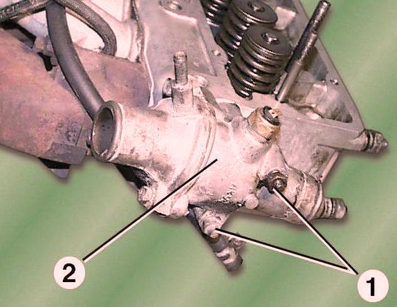 Reparatur des Zylinders Kopf des ZMZ-402-Motors des GAZ-2705-Autos