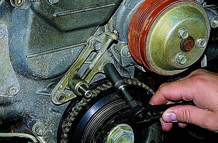 Replacing the idler pulley and accessory drive belt tensioner 