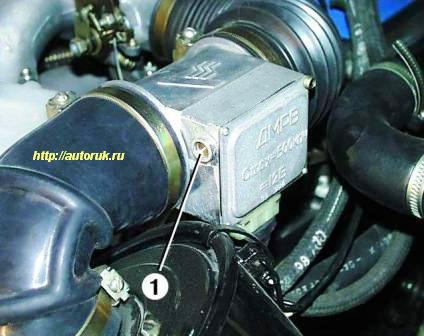 Регулировка содержания окиси углерода (СО) в отработавших газах ГАЗ-2705