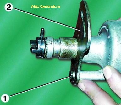Reparatur des Zündverteilers GAZ-2705