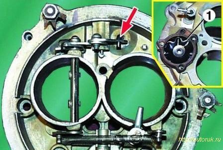 Disassembling and assembling the GAZ-3110 carburetor