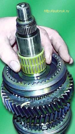 Repair of GAZ-2705 gearbox output shaft
