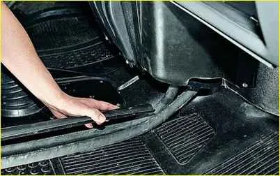 Replacing the Gazelle car engine coolant