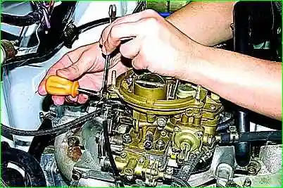 Ajuste de la transmisión del carburador