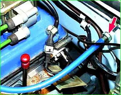 Ersetzen des Gaskabels GAZ-2705