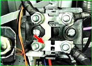 Mal funcionamiento del generador GAZ-2705