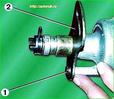 Repair of ignition distributor GAZ-2705
