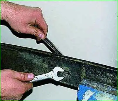 Removal and repair of the front spring GAZ-2705