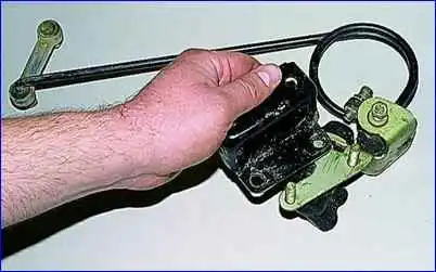 Replacing the regulator