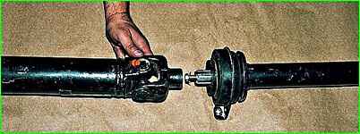 Disassembling the driveline drive