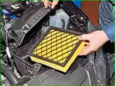 Ersetzen der Luftfilter Luftfilter austauschen