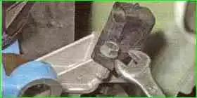 How to check the crankshaft position sensor