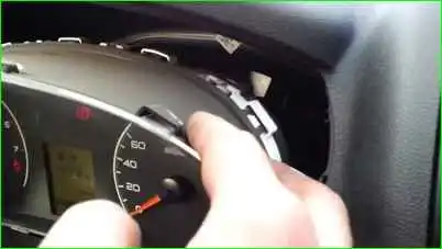 Аспап тақтасын алу және орнату