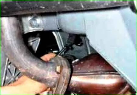 Überprüfung und Austausch der Sauerstoffsensoren Lada Granta