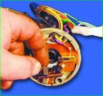 Ремонт моторчика стеклоочистителя Ремонт моторчика стеклоочистителя