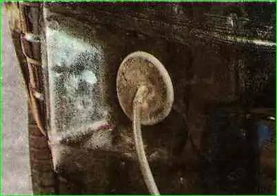 Extracción e instalación del parachoques trasero