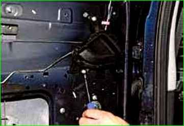 Removing the interior rear door handle