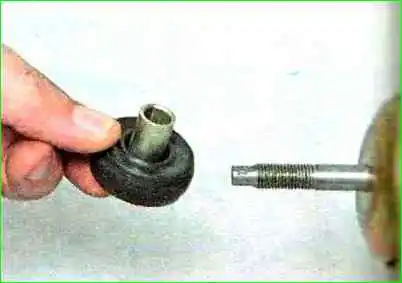 Ауыстыру артқы амортизатор Артқы амортизаторды ауыстыру