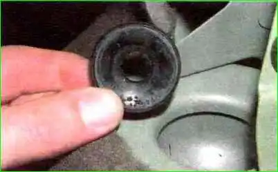 Ауыстыру артқы амортизатор Артқы амортизаторды ауыстыру