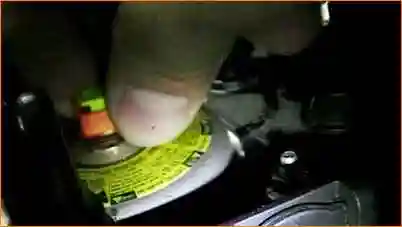 Снятие и установка руля на Лада Гранта