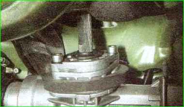 Removal and installation of the Lada Granta steering mechanism