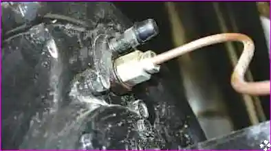 Очистка места крепления