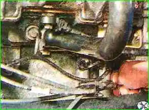 Checking and replacing spark plugs