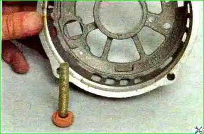 Снятие и разборка генератора Снятие и разборка генератора