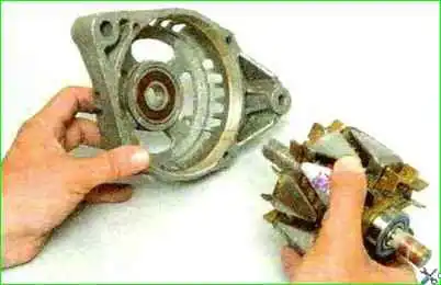 Снятие и разборка генератора Снятие и разборка генератора