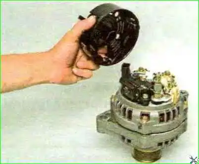 Снятие и разборка генератора Снятие и разборка генератора