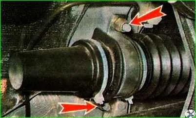 How to replace the steering gear cover