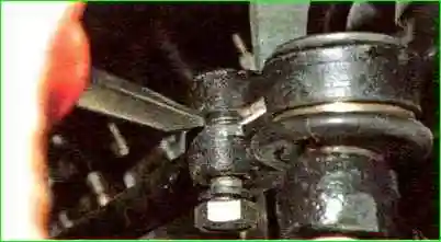 Replacing the tip steering rod Replacing the steering rod end