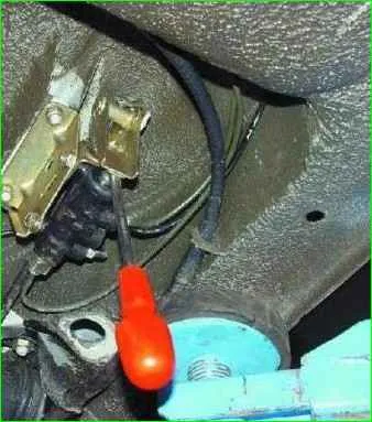 Bleeding the brake system