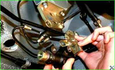Repair of brake pressure regulator