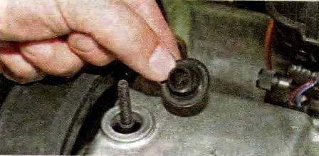 Cómo ajustar las válvulas del motor VAZ-21114