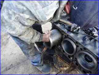 How to quickly change the Kamaz liner