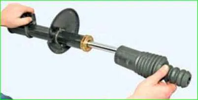 How to replace the front shock strut Lada Largus