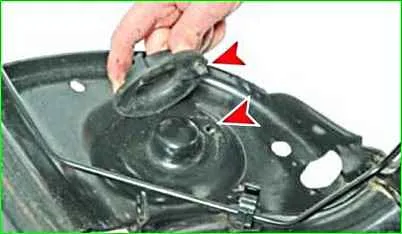 How to remove and install the rear suspension springs of the Lada Largus