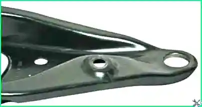 How to replace the ball joint of the front suspension of the Lada Largus