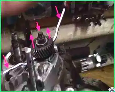 How to disassemble the JH3 gearbox