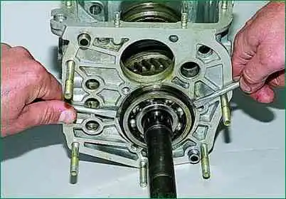 Reparación de caja de cambios VAZ-2123