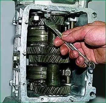 Reparación de caja de cambios VAZ-2123