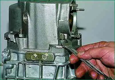 Reparación de caja de cambios VAZ-2123