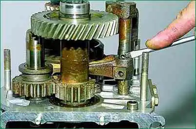 Reparación de caja de cambios VAZ-2123