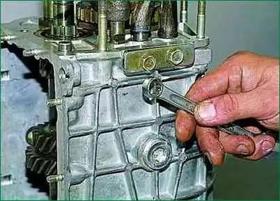 Reparación de caja de cambios VAZ-2123
