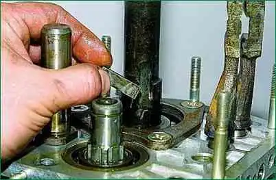 Reparación de caja de cambios VAZ-2123