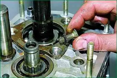 Reparación de caja de cambios VAZ-2123