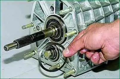 Reparación de caja de cambios VAZ-2123